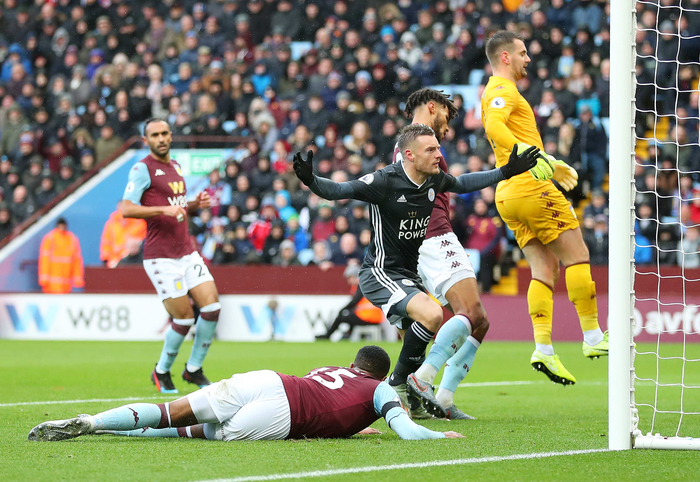 明星劳塔罗 明星劳塔罗